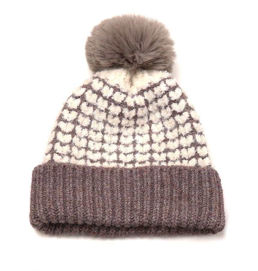 POM Cappucino Heart Knit Hat with Matching Faux Fur Pom Pom 40417