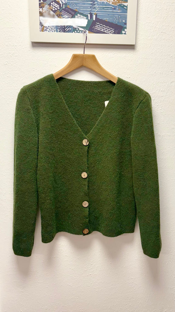 Wooden Button Soft Knit Cardigan One Size
