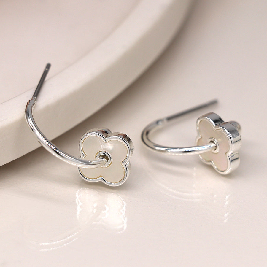 Silver plated c-hoop quatrefoil earrings  04410