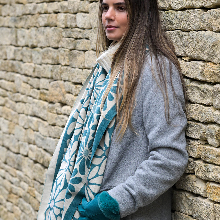 POM Dusky teal retro daisy jacquard scarf 53057