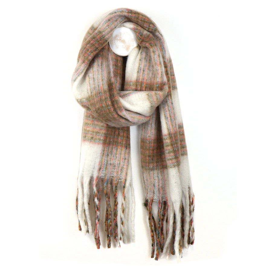 POM Beige mix fluffy check scarf 53091