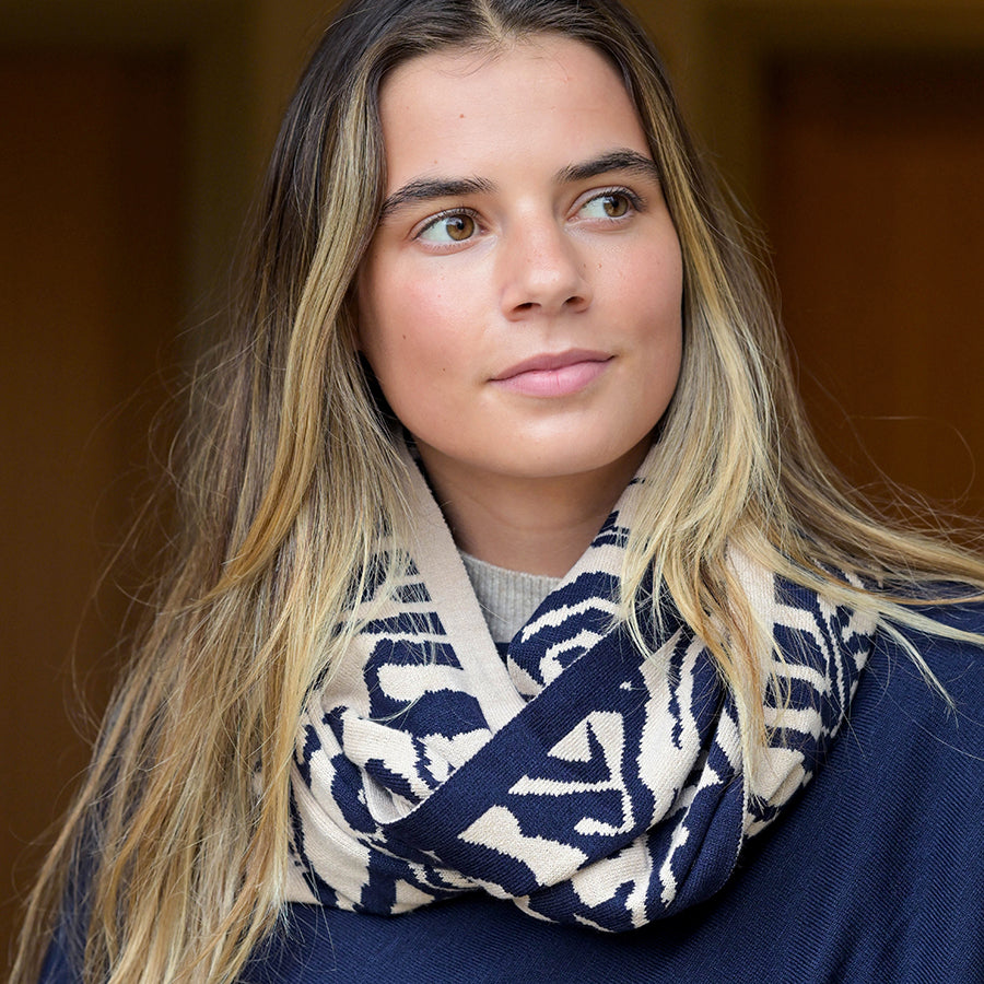 POM Animal Print Fine Knit Snood Scarf Oatmeal/Navy 53095