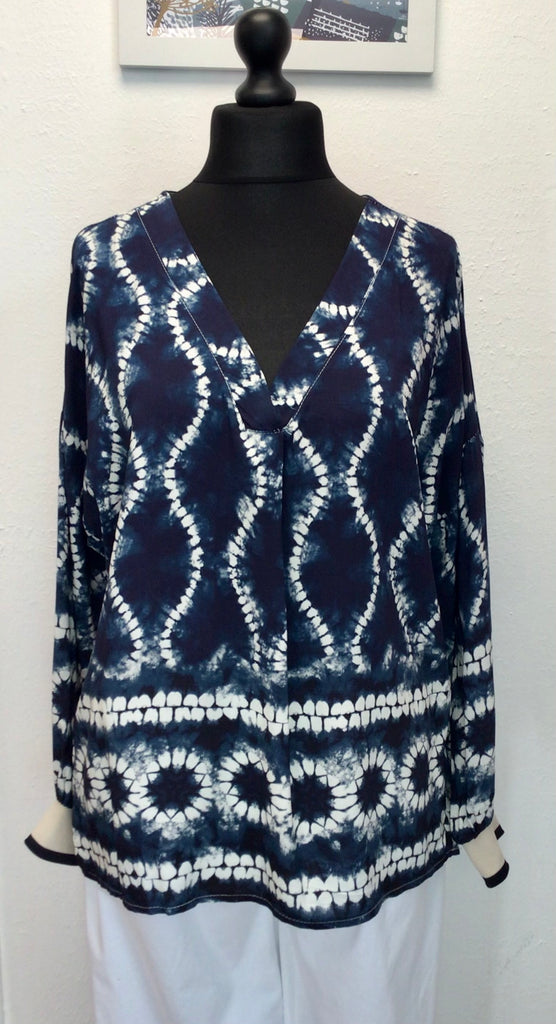 Abstract Print V-Neck Cuff Sleeve Top One Size 8-18