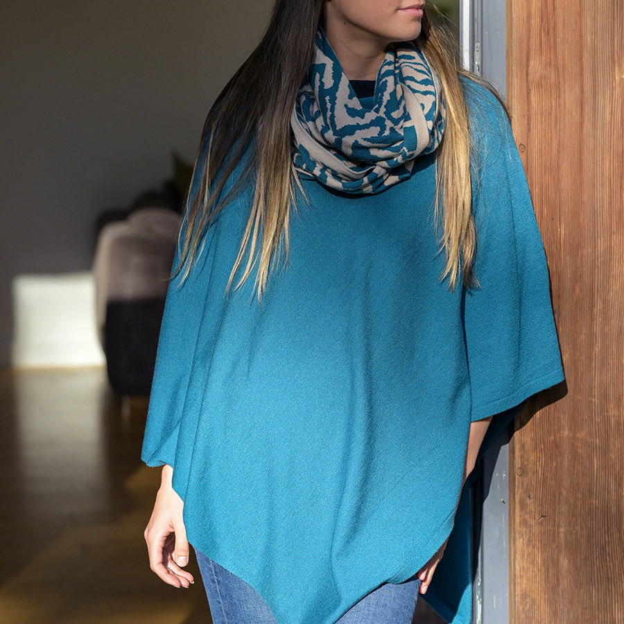 POM Fine Knit Poncho Recycled Blend Blue 60126