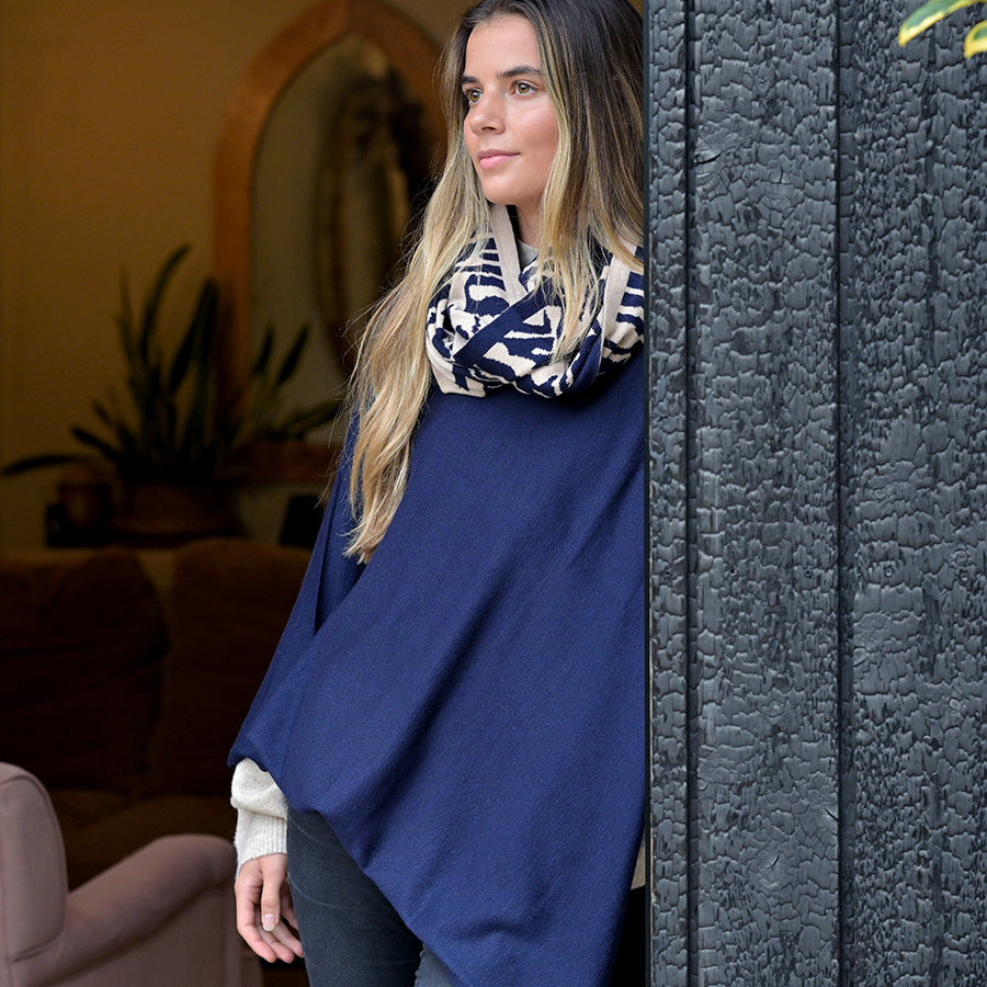 POM Fine Knit Poncho Recycled Blend Navy 60127