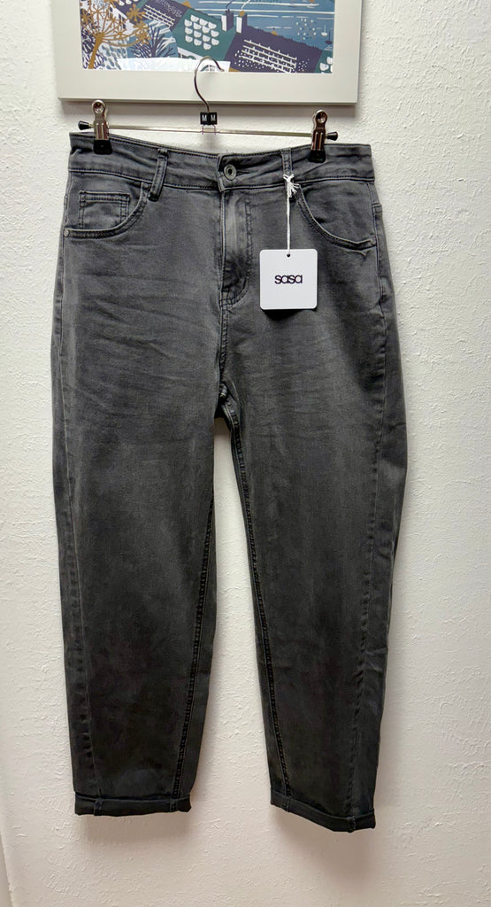 Premium Cotton Carrot Leg Jeans Grey