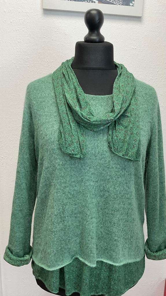Made In Italy Floral 2 Piece Top with Scarf One Size 8 - 16