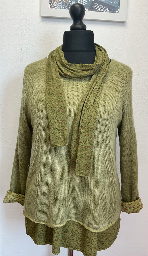 Made In Italy Floral 2 Piece Top with Scarf One Size 8 - 16