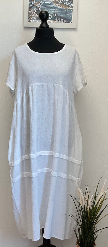 Washed Linen Side Pocket Cocoon Dress One Size
