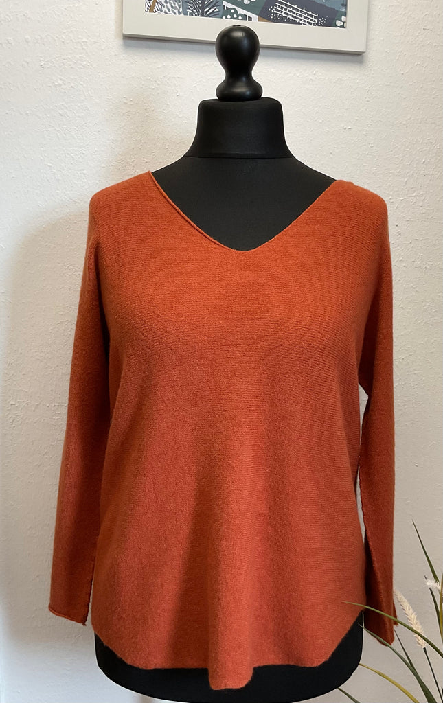 Sugar Babe Soft Knit V Neck Seam Sleeve Jumper One size 8-16