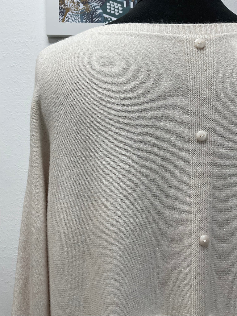 Relaxed Fit Button Back Two Pocket Jumper One Size