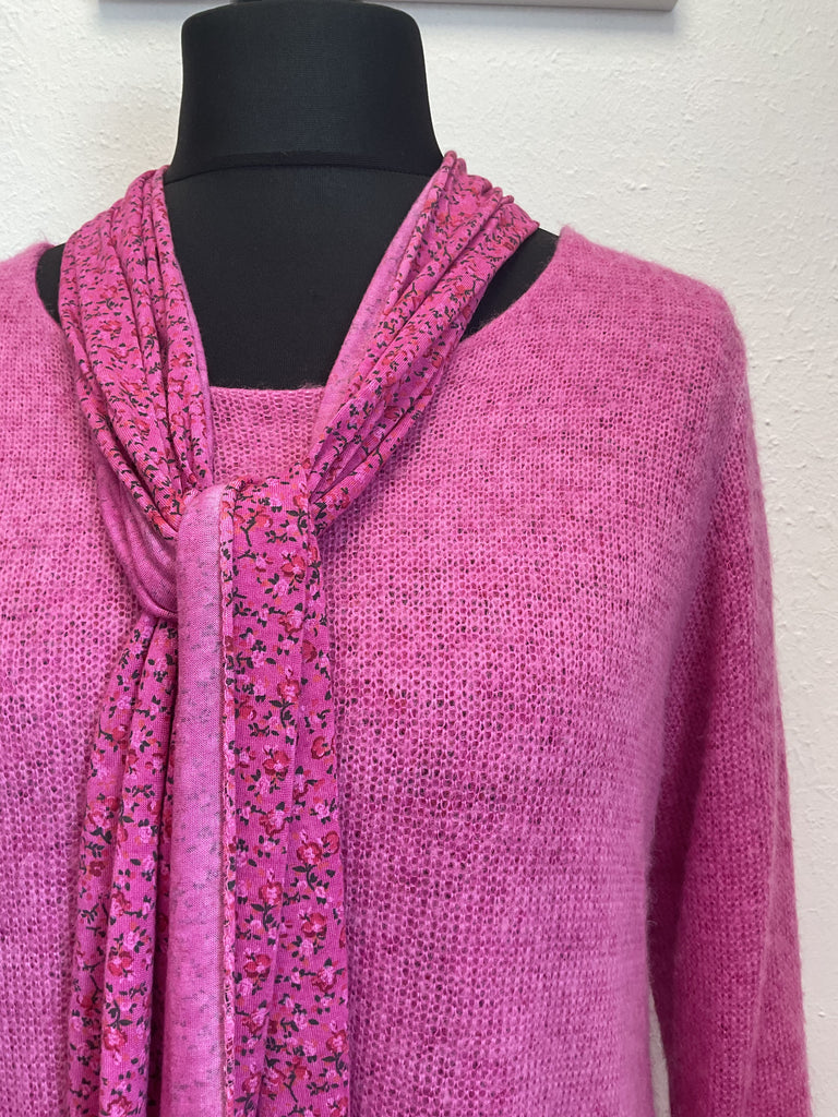 Made In Italy Floral 2 Piece Top with Scarf One Size 8 - 16
