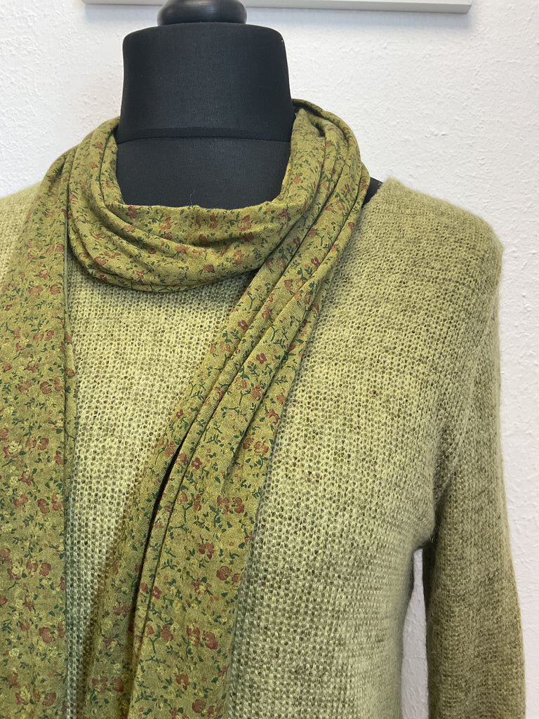 Made In Italy Floral 2 Piece Top with Scarf One Size 8 - 16