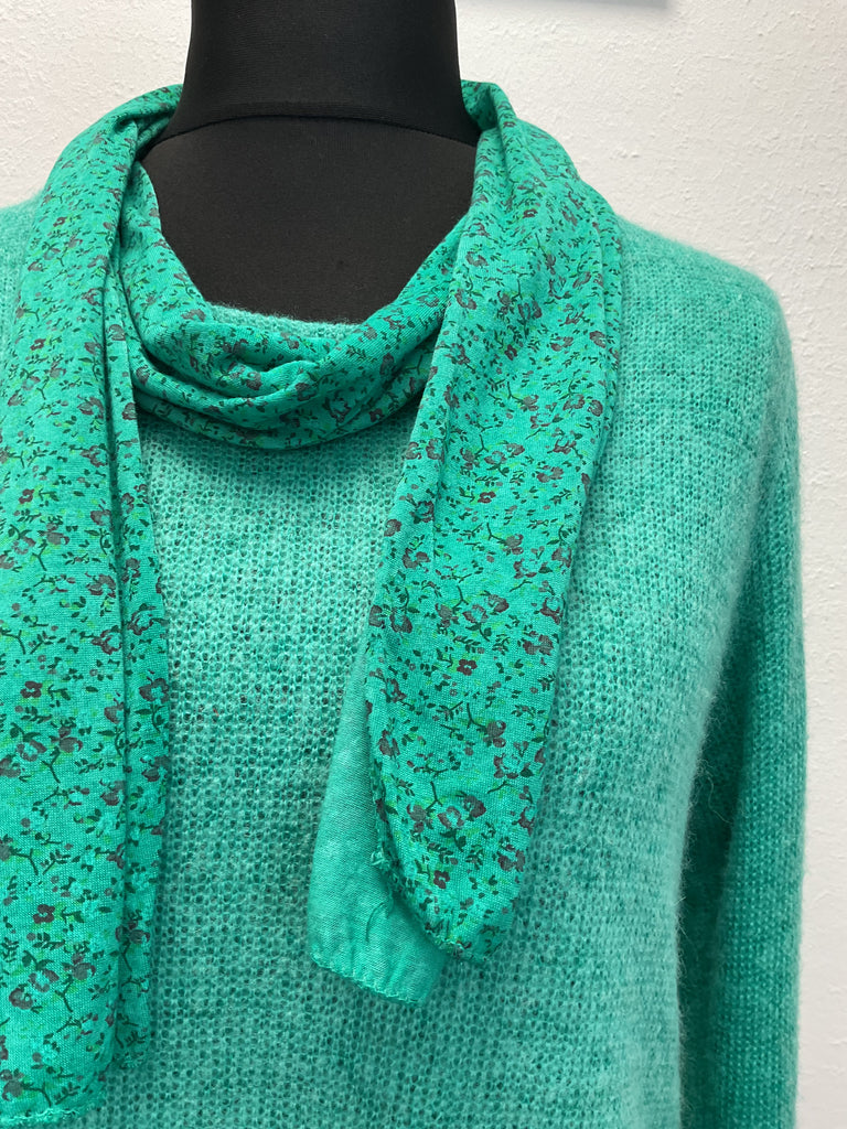 Made In Italy Floral 2 Piece Top with Scarf One Size 8 - 16