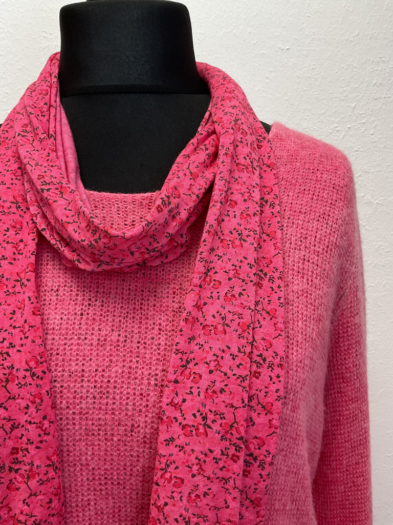Made In Italy Floral 2 Piece Top with Scarf One Size 8 - 16