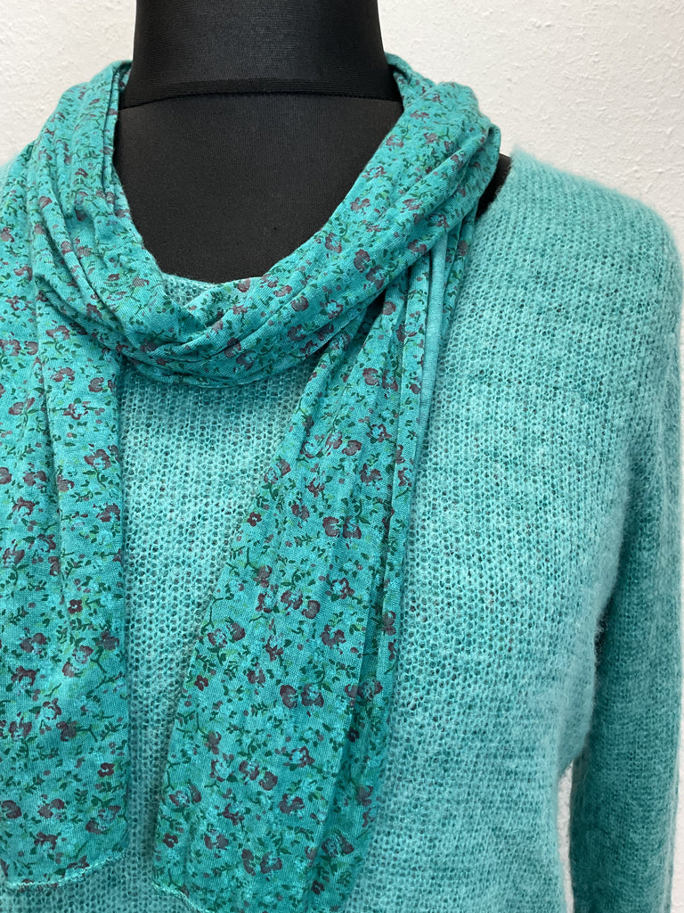 Made In Italy Floral 2 Piece Top with Scarf One Size 8 - 16