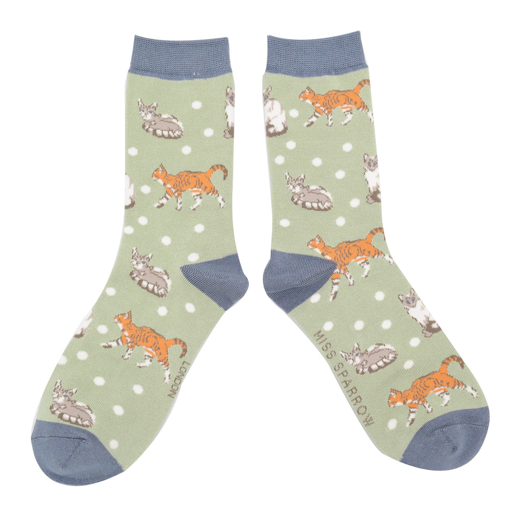 Miss Sparrow Cats & Spots Sage SKS368