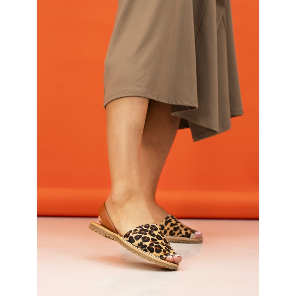 Lunar Azura Ladies Sandal Leather Leopard Print JLM001