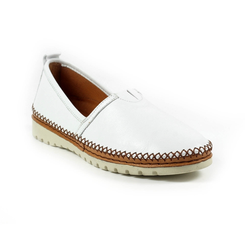 Lunar Flutter Ladies Slip On Shoe FLV027 WT White