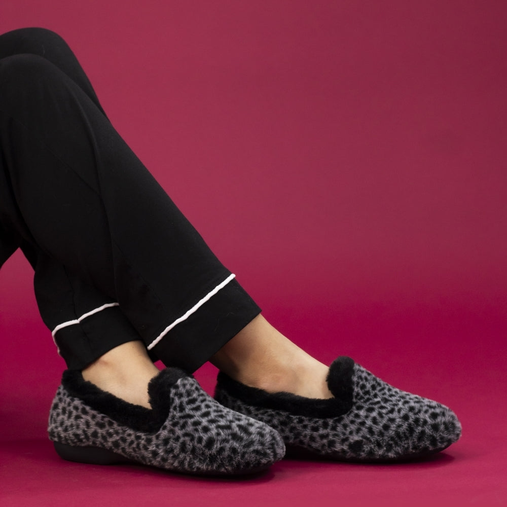 Lunar Tripoli Full Slipper KLA229 Black