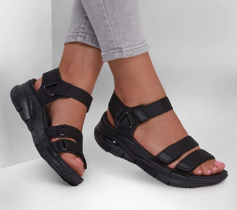 Ladies Skechers 119305 Arch Fit-Fresh Bloom Sandal Black