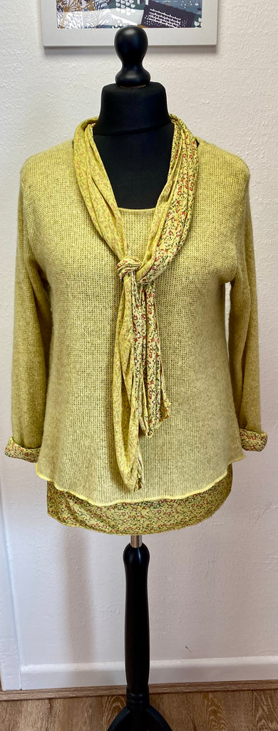 Made In Italy Floral 2 Piece Top with Scarf One Size 8 - 16